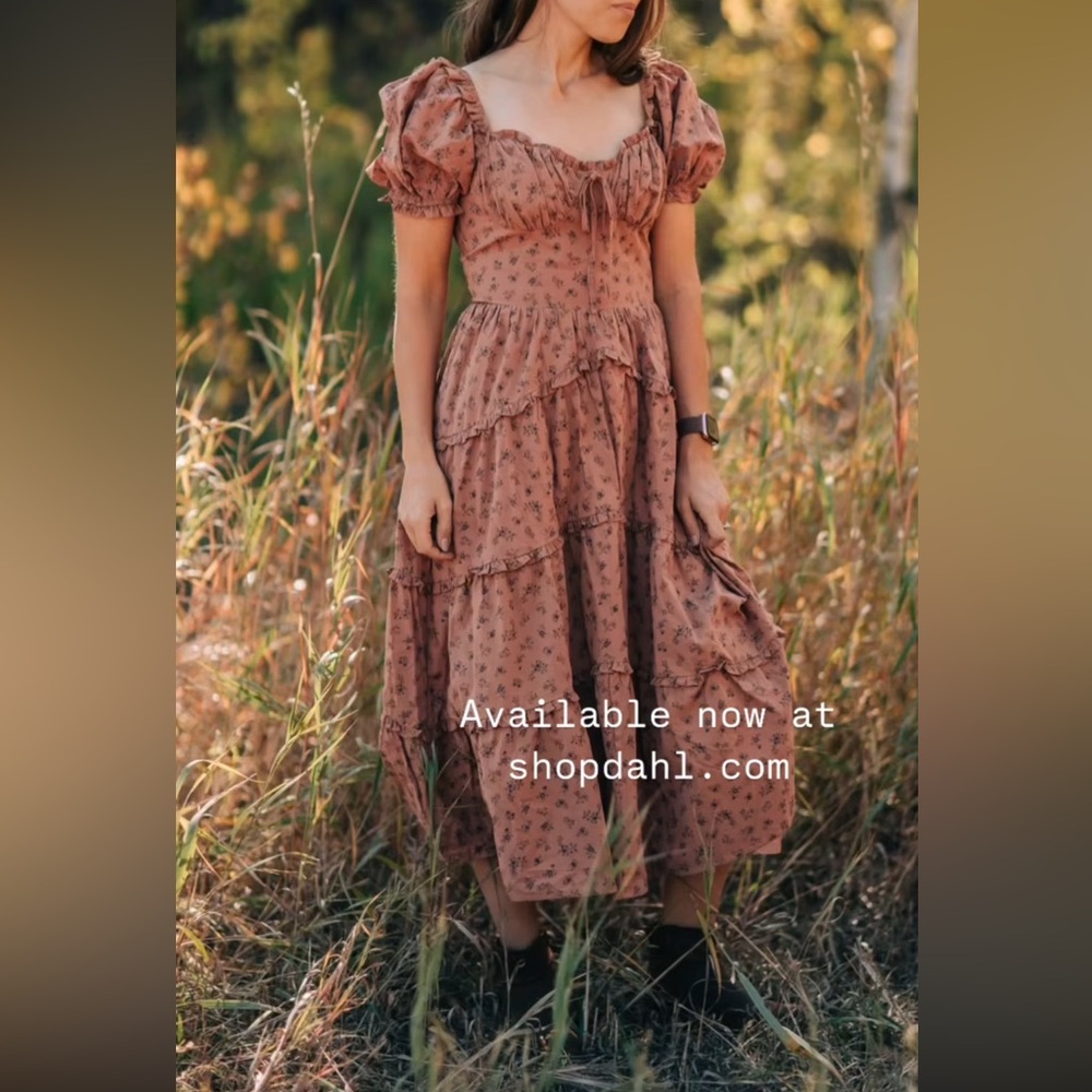 Storia Floral Midi Dress in Rust